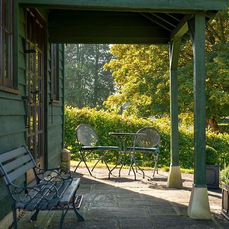 Beautiful Cottage With Stunning Views in Box Box  Exterior foto