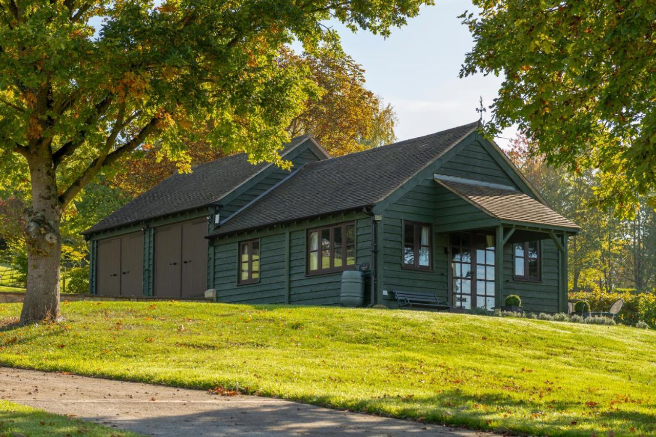 Beautiful Cottage With Stunning Views in Box Box  Exterior foto